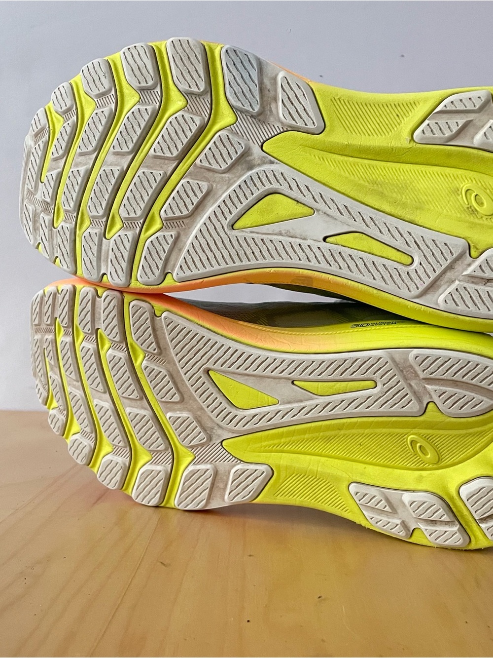 ASICS GT-1000 13 Women's Running Shoe - Light Gray with Yellow & Orange - Picture 6 of 8